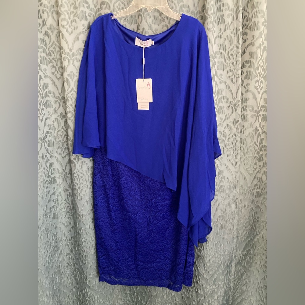 KimCurvy | NWT Women’s Bodycon Cape Semi Formal Floral Lace Dress - Picture 10 of 13
